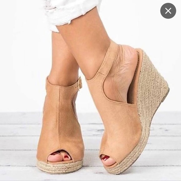 Banana Republic Wedge Espadrille Olive Green Size 7 - Picture 2 of 8